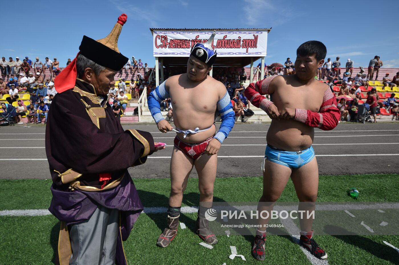 Национальная борьба Хуреш в Тыве