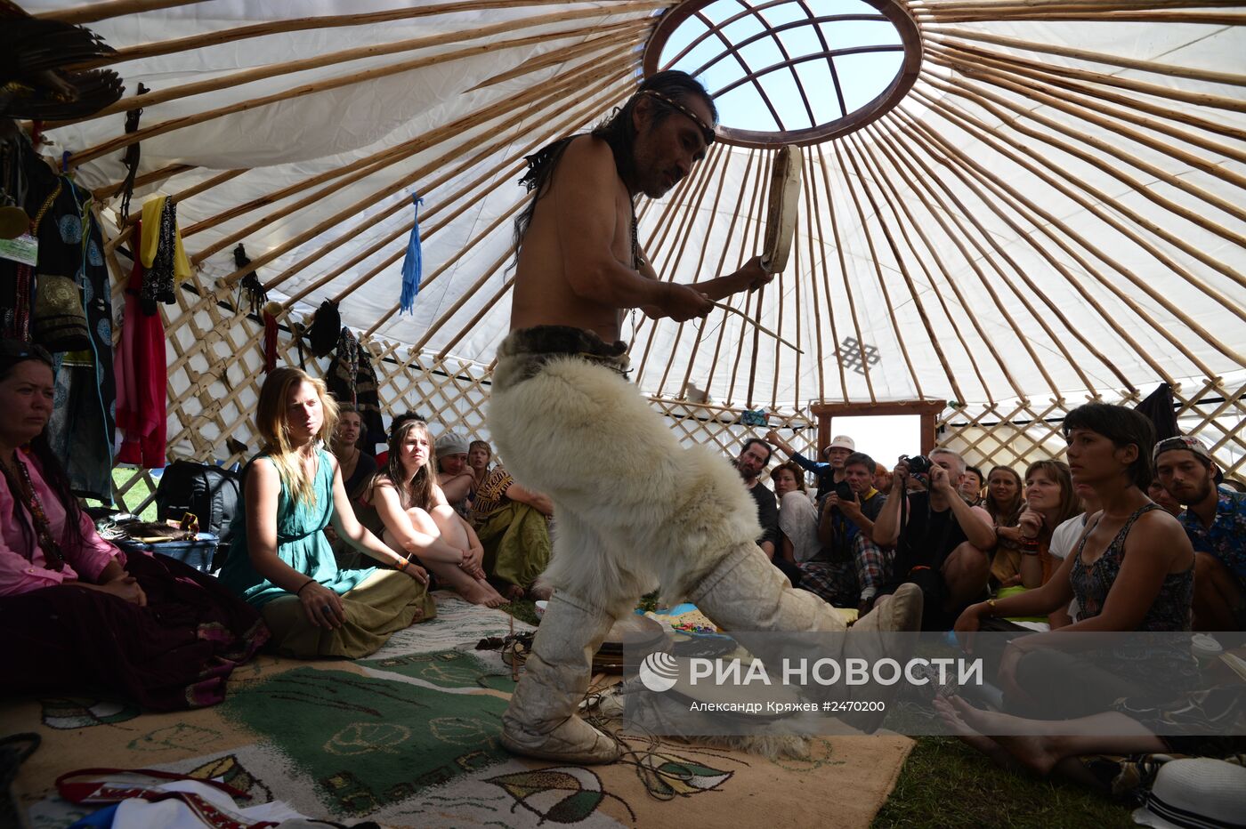 Международный фестиваль "Зов 13-ти шаманов"