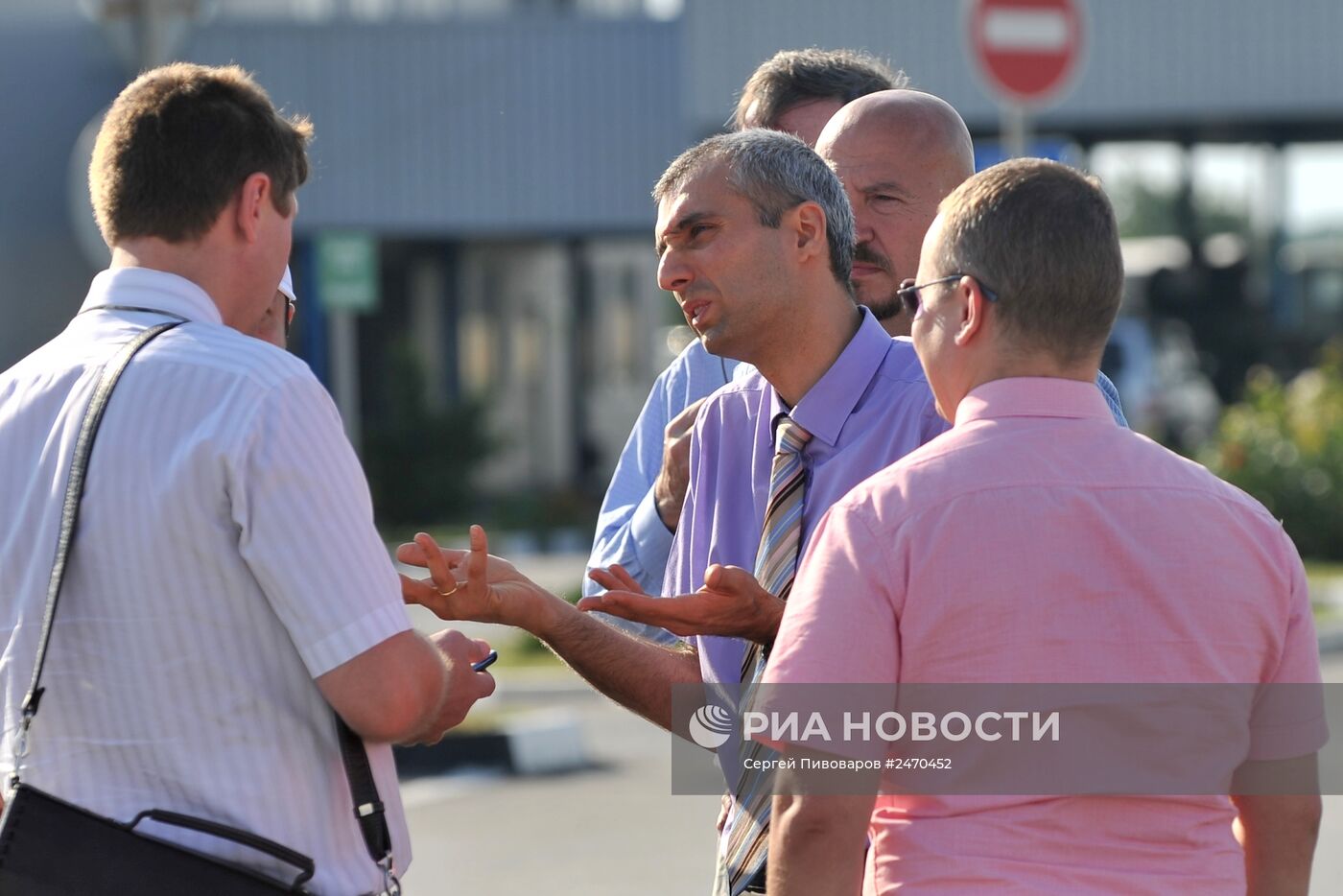 Наблюдатели ОБСЕ посетили российско-украинскую границу