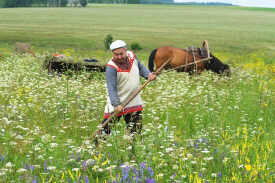 Жизнь марийцев в селе Малая Тавра