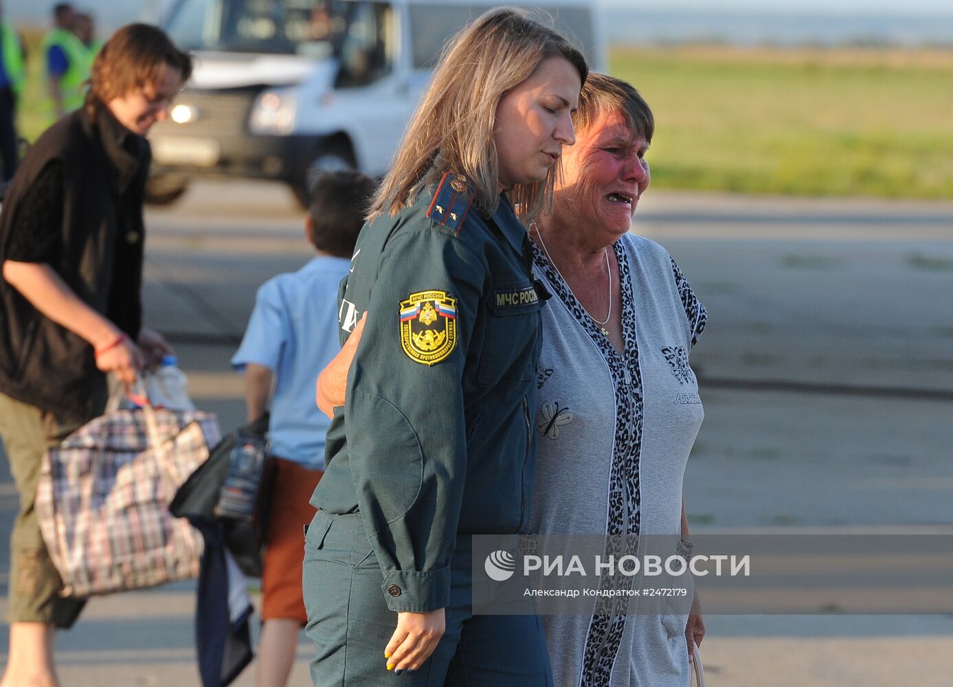 В Челябинск прибыл борт МЧС с беженцами с Украины