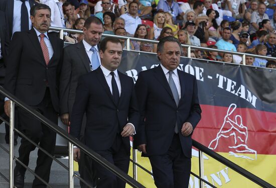 Д.Медведев на открытии чемпионата мира по гребле на байдарках и каноэ в Москве