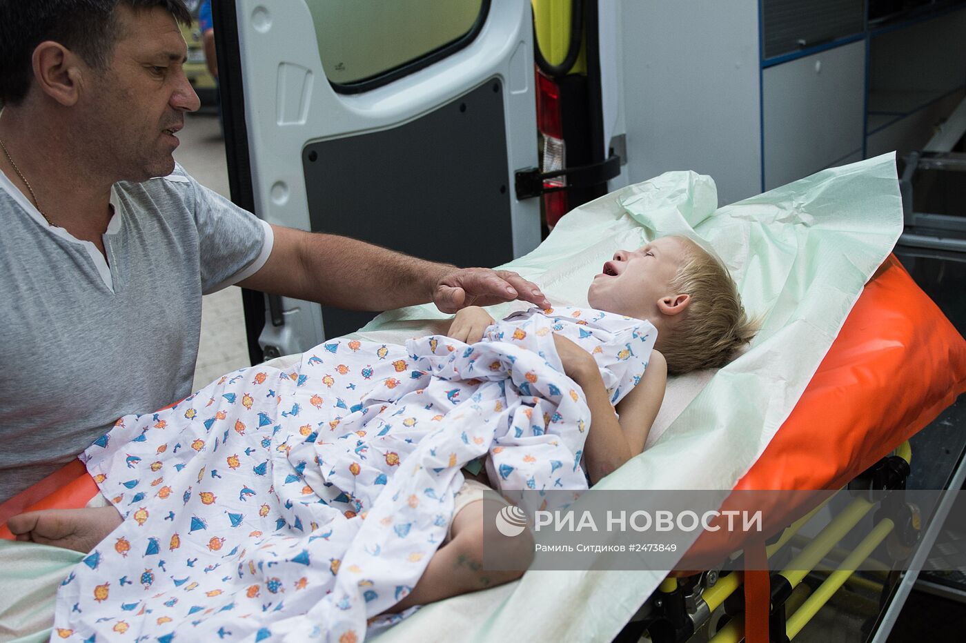 Девять тяжелобольных детей с востока Украины прибыли в Москву