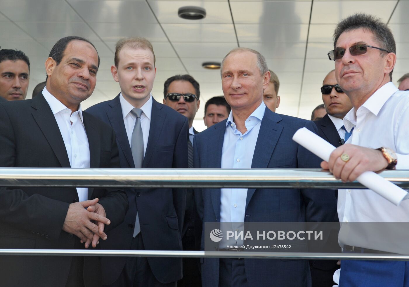 В.Путин встретился с Абдель Фаттах ас-Cиси в Сочи