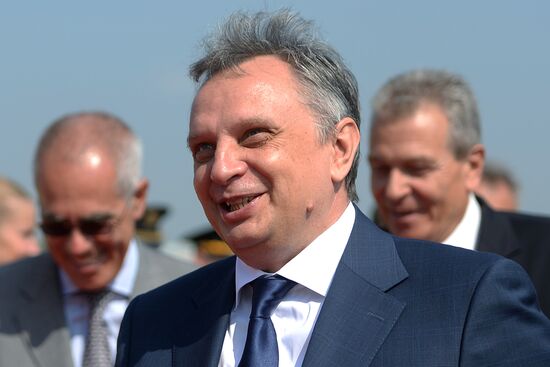 Новый пассажирский авиалайнер Airbus A350 XWB прибыл в московский аэропорт Шереметьево