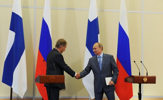 В.Путин встретился с С.Ниинисте