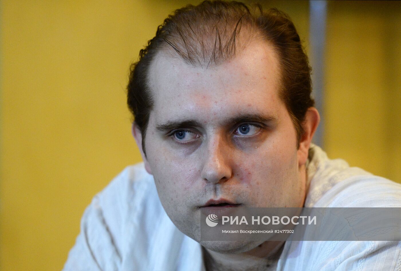 Пресс-конференция освобожденных из плена представителей ДНР в Донецке