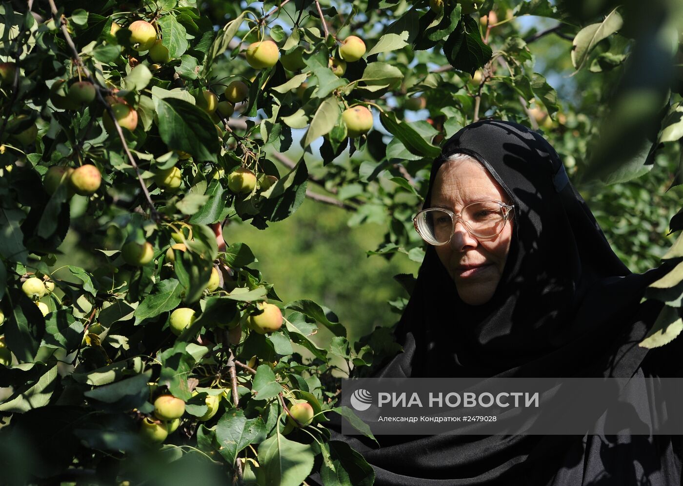 Православные христиане отмечают Яблочный Спас