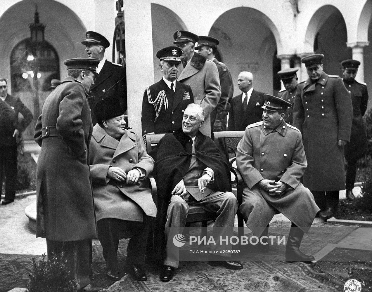 Ялтинская (Крымская) конференция союзных держав 4-11 февраля 1945 года