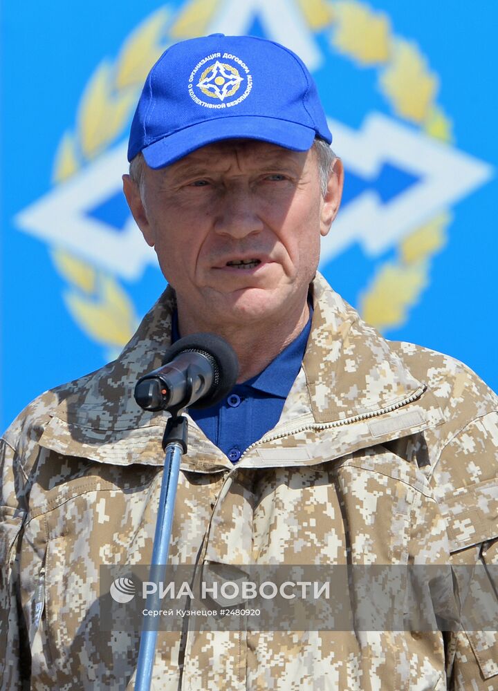 Учения КСОР ОДКБ "Взаимодействие - 2014" в Казахстане