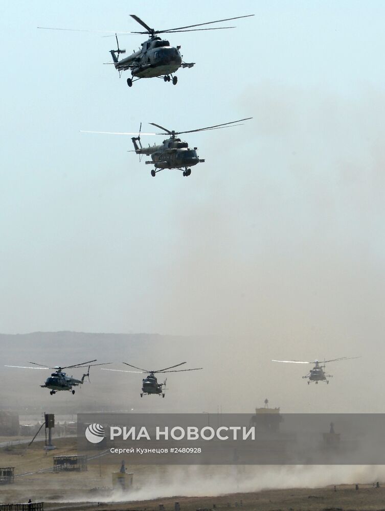 Учения КСОР ОДКБ "Взаимодействие - 2014" в Казахстане
