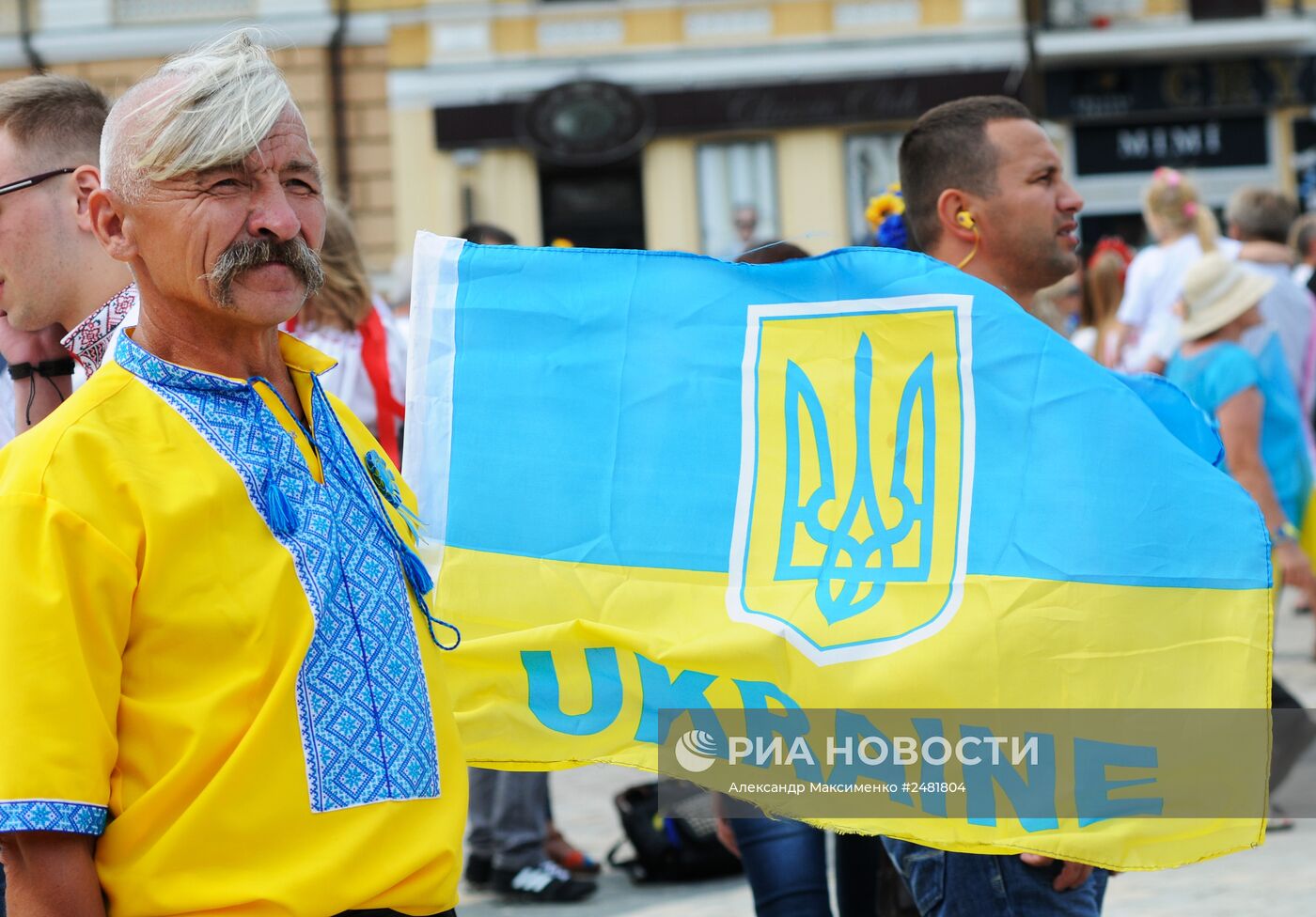 Парад вышиванок-2014 в Киеве