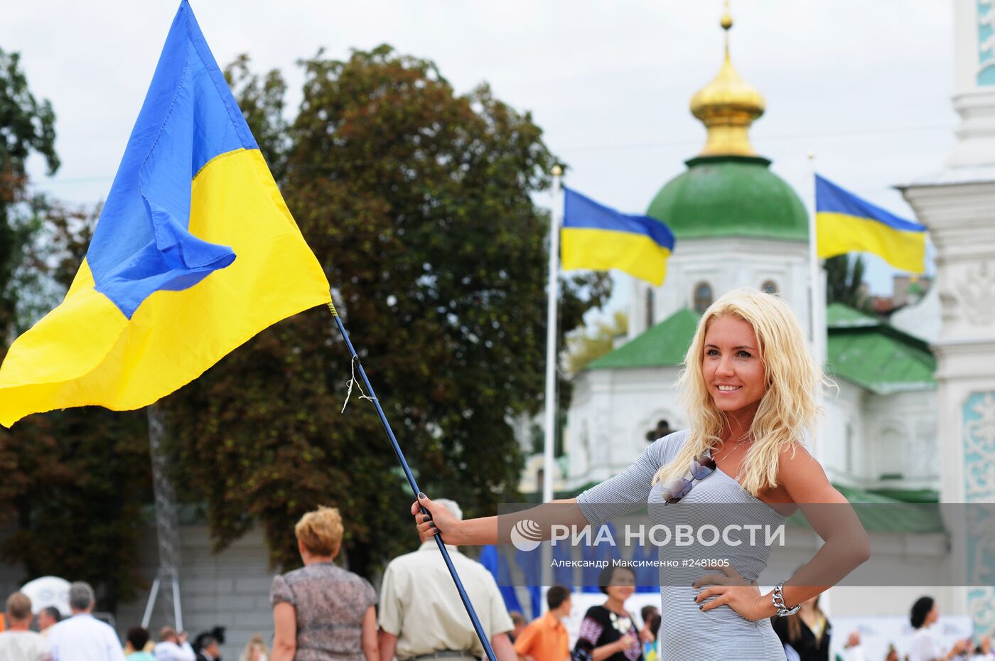 Парад вышиванок-2014 в Киеве