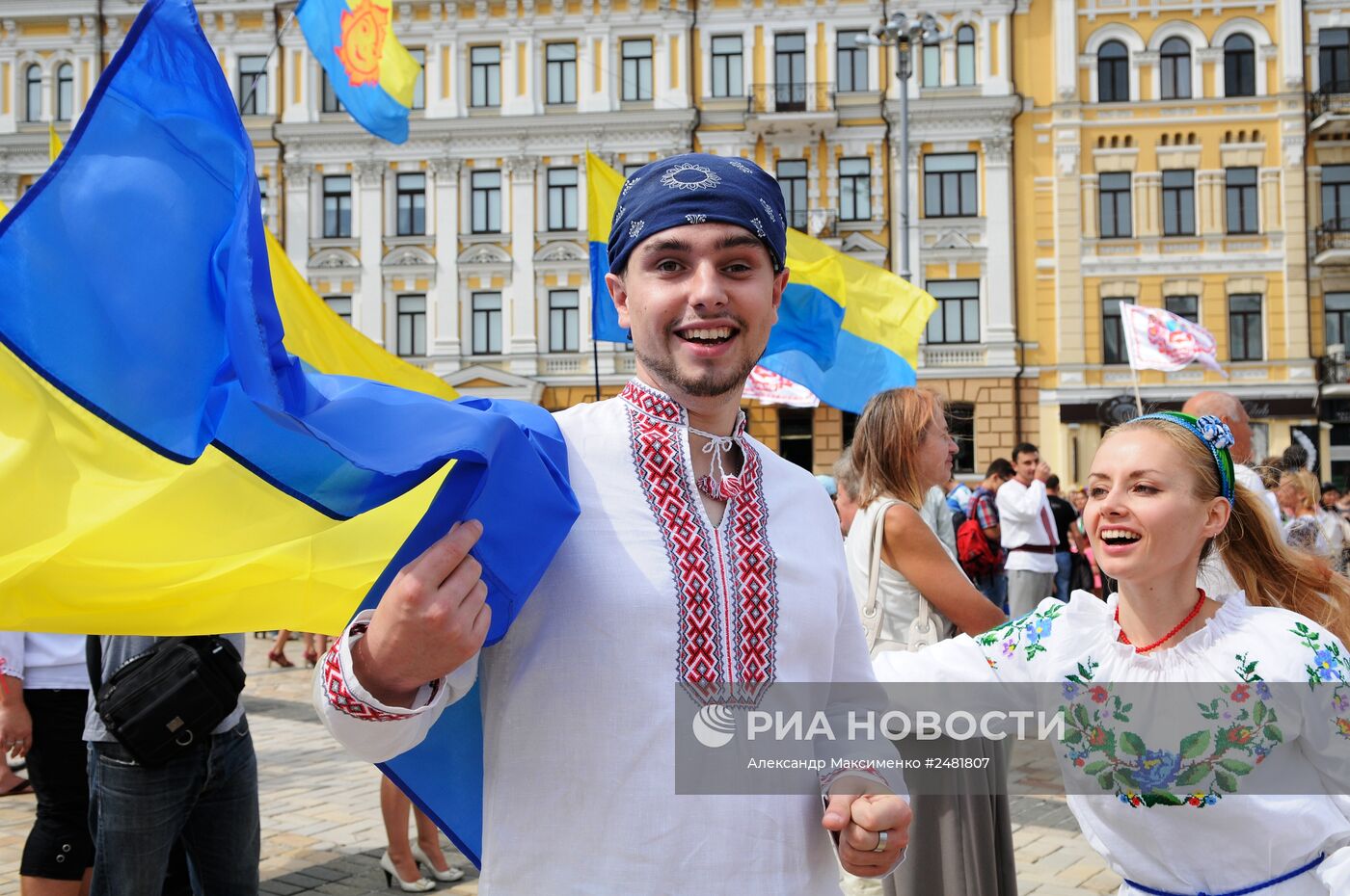 Парад вышиванок-2014 в Киеве