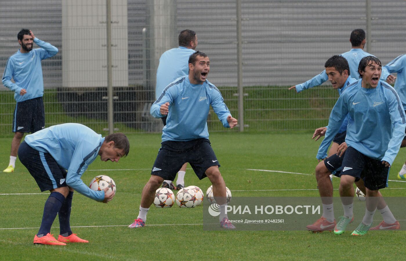 Футбол. Тренировка ФК "Зенит" перед матчем Лиги чемпионов с бельгийским ФК "Стандард"