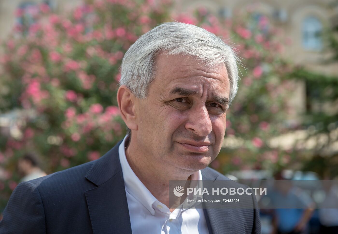 Рауль Хаджимба победил на президентских выборах в Абхазии
