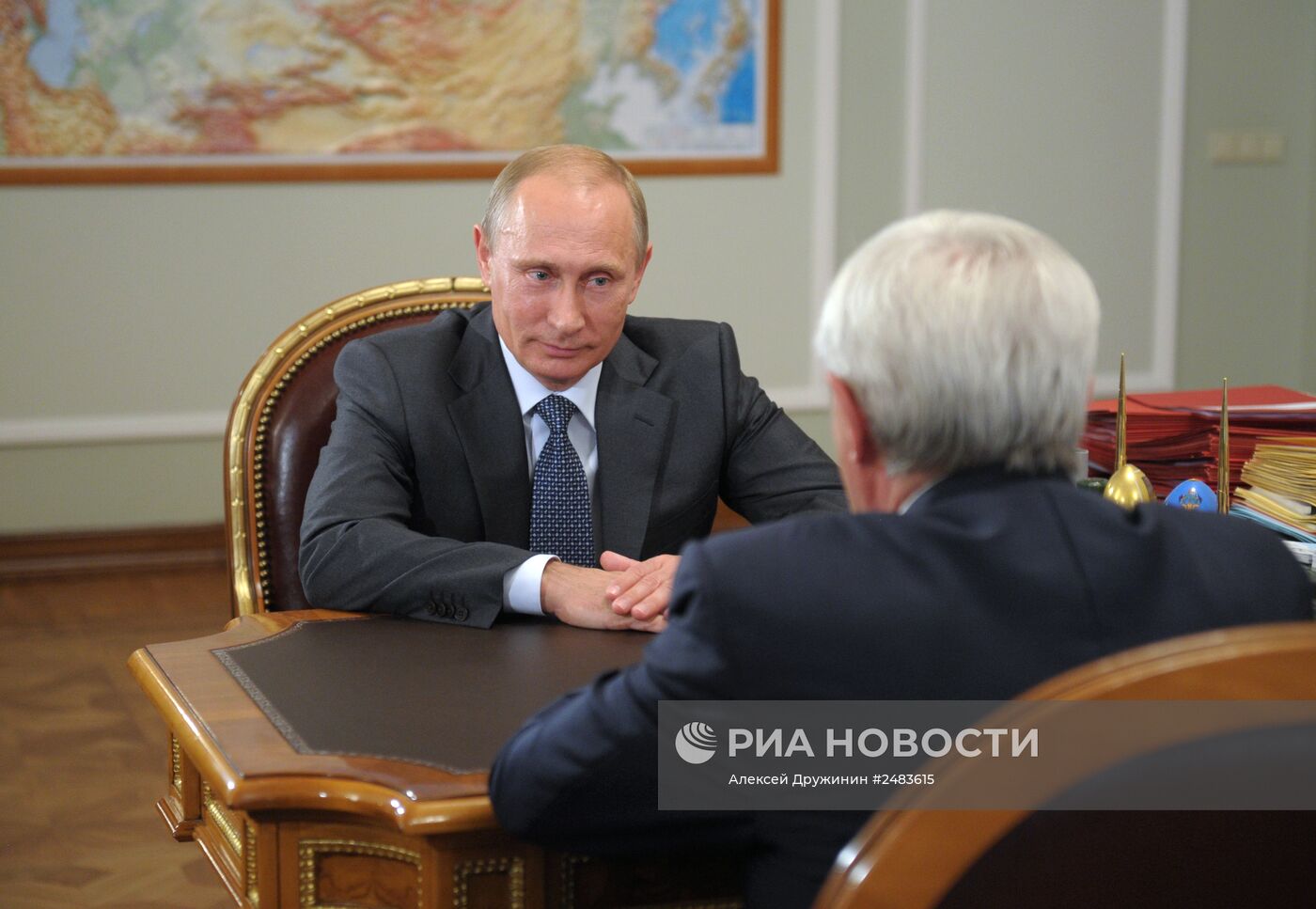 В.Путин встретился с Г.Полтавченко