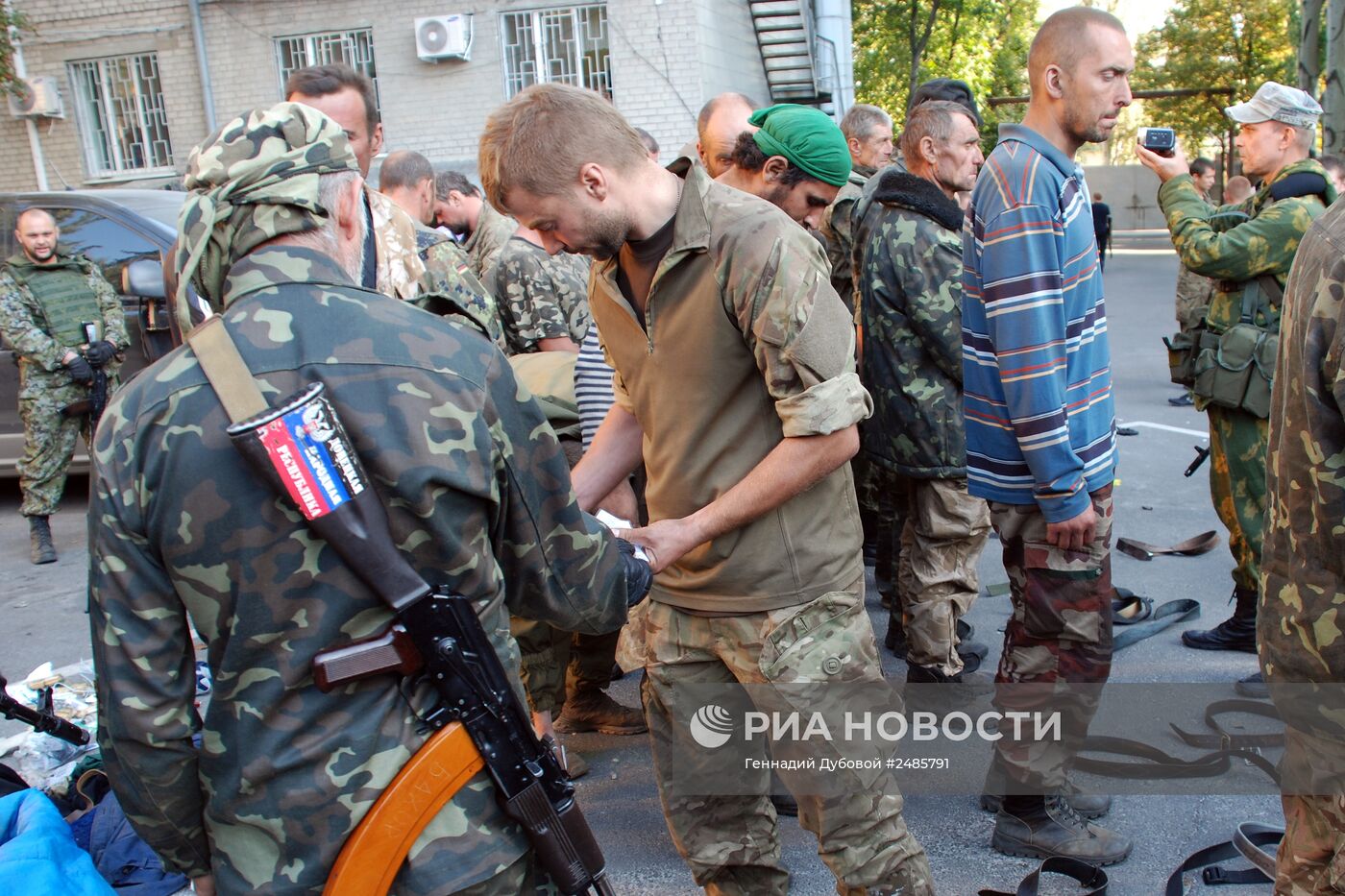 Украинские военные вышли из окружения под Иловайском