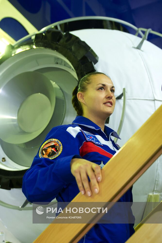 Экзамен основного и дублирующего экипажей "Союз ТМА-14М"