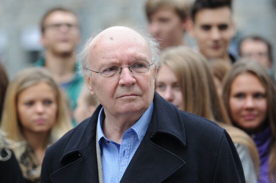 Открытие памятника основателям Московского Художественного театра К.С.Станиславскому и В.И.Немировичу-Данченко