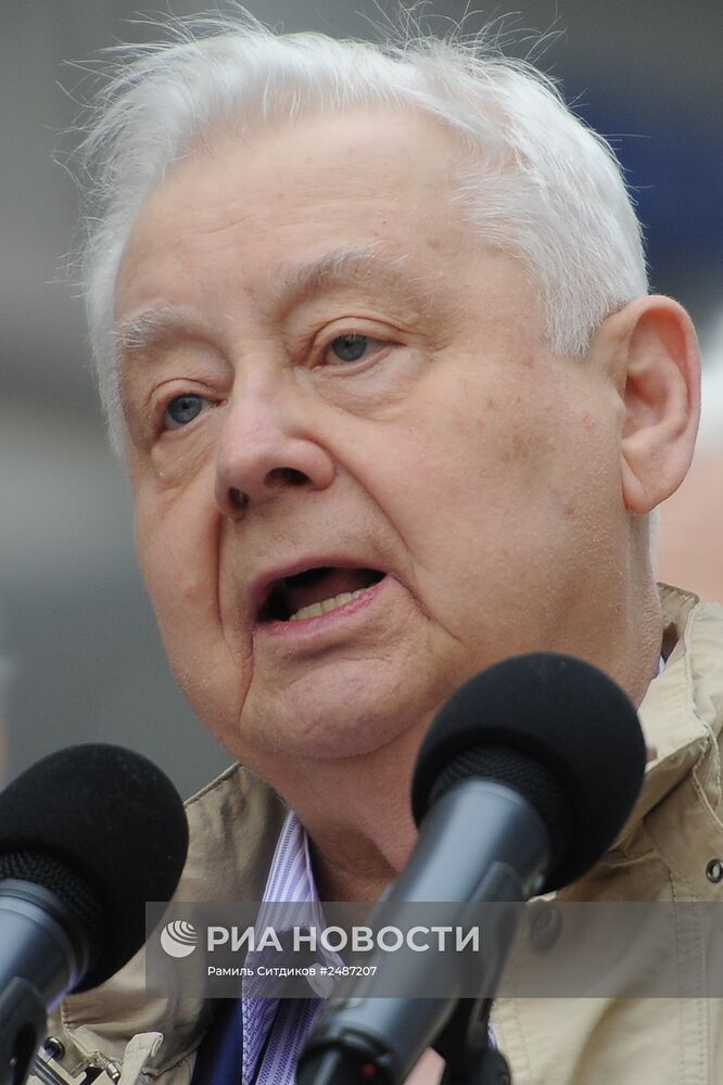 Открытие памятника основателям Московского Художественного театра К.С.Станиславскому и В.И.Немировичу-Данченко