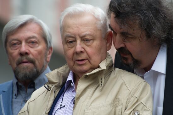 Открытие памятника основателям Московского Художественного театра К.С.Станиславскому и В.И.Немировичу-Данченко