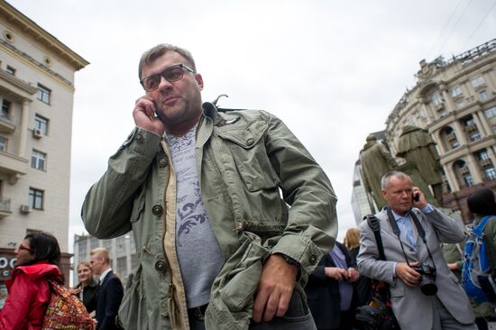 Открытие памятника основателям Московского Художественного театра К.С.Станиславскому и В.И.Немировичу-Данченко