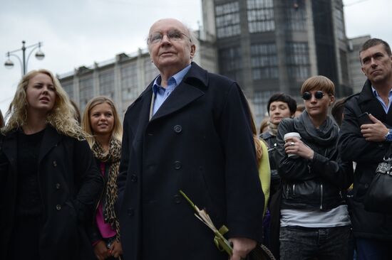 Открытие памятника основателям Московского Художественного театра К.С.Станиславскому и В.И.Немировичу-Данченко