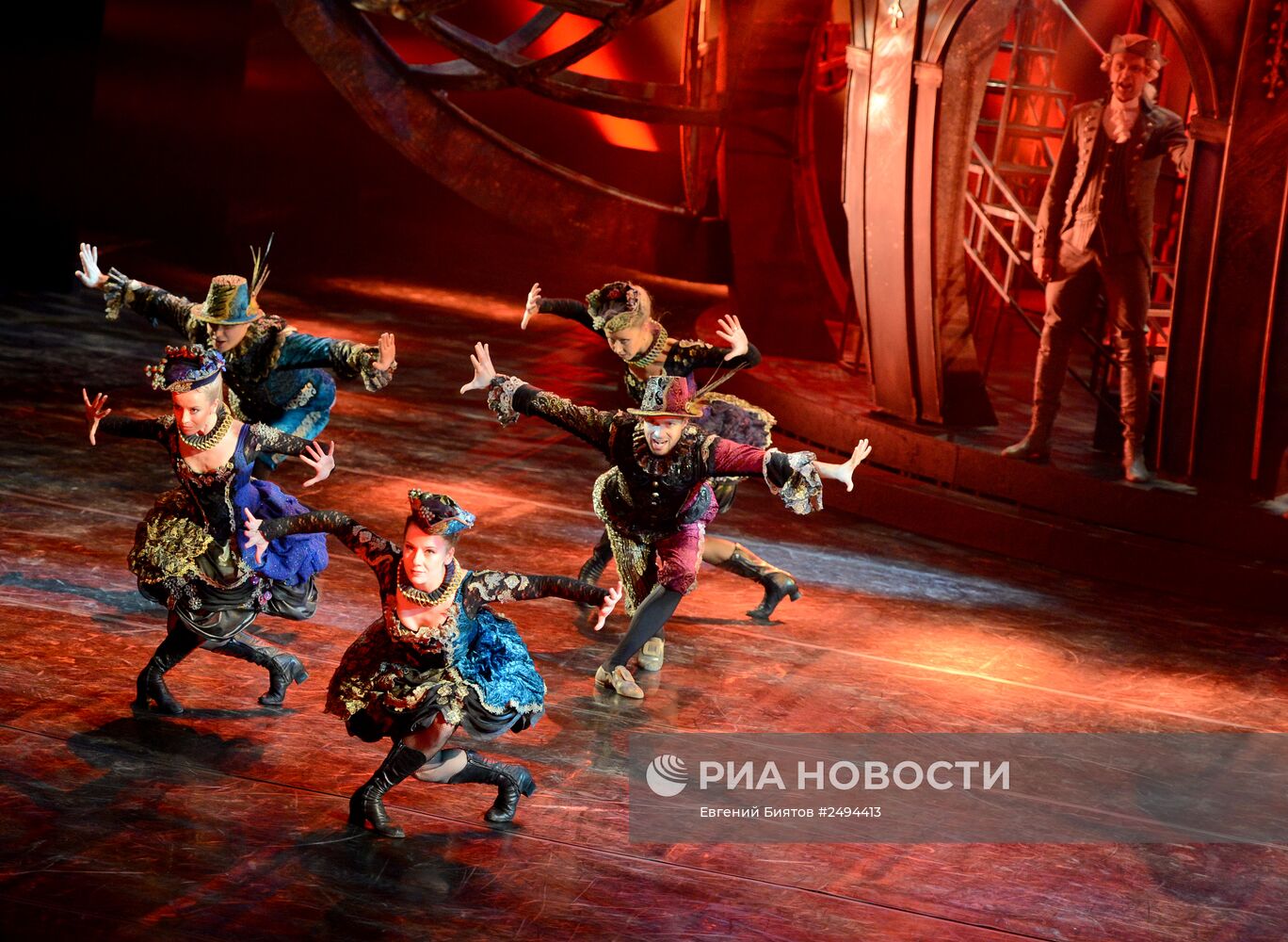 Депутаты Государственной Думы посетили мюзикл "Граф Орлов"