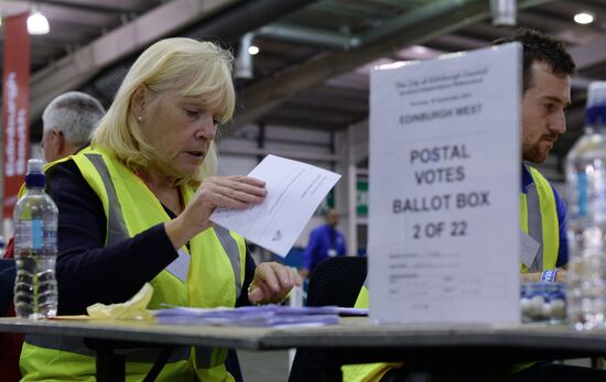 Подсчет голосов рефрендума о независимости Шотландии