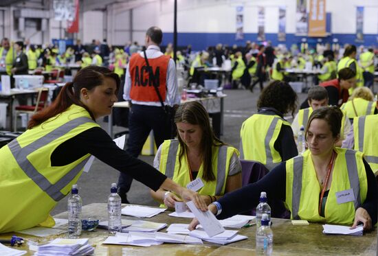 Подсчет голосов рефрендума о независимости Шотландии