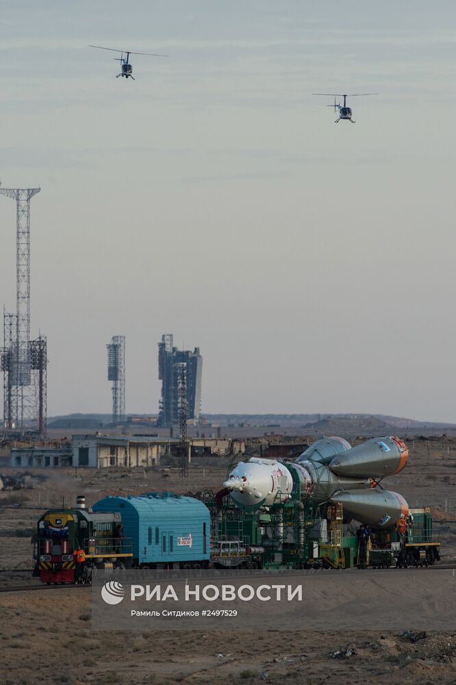 Вывоз космического корабля "Союз ТМА-14М" на старт