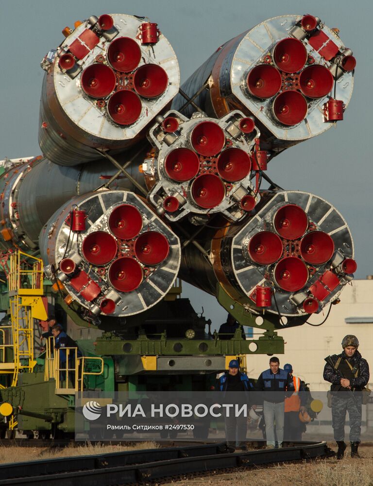 Вывоз космического корабля "Союз ТМА-14М" на старт