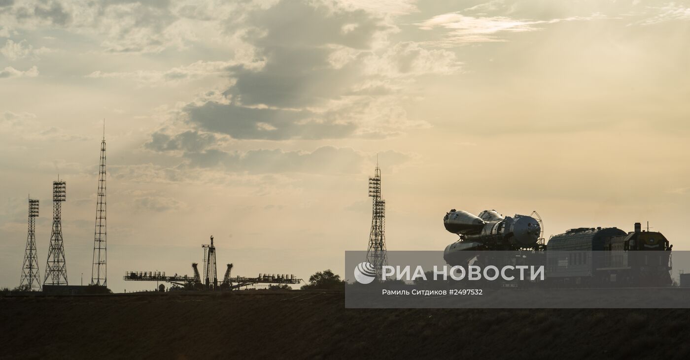 Вывоз космического корабля "Союз ТМА-14М" на старт