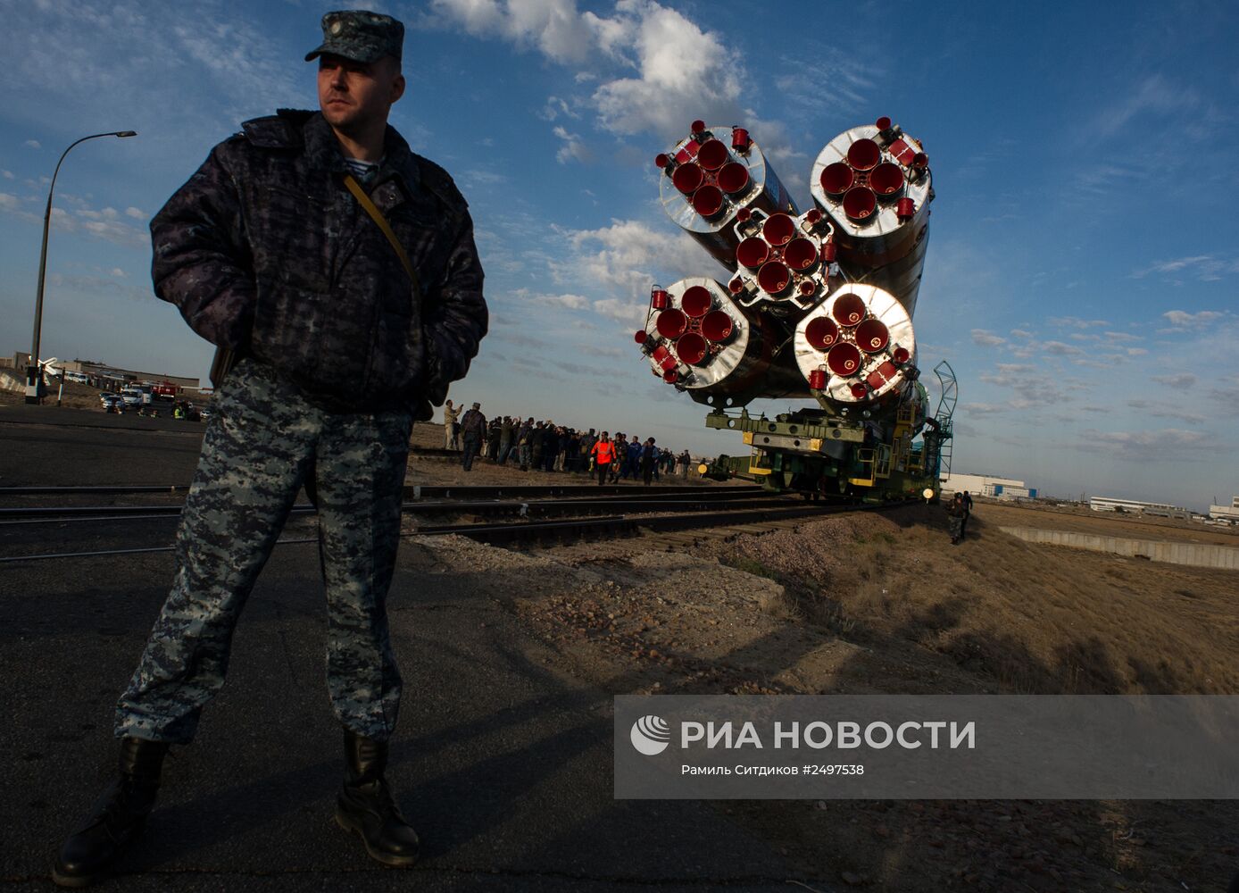 Вывоз космического корабля "Союз ТМА-14М" на старт