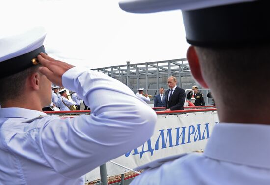Рабочая поездка В.Путина в Новороссийск