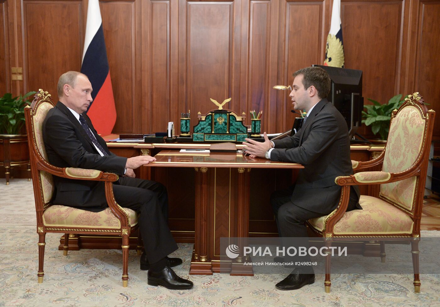 В.Путин встретился с Н.Никифоровым