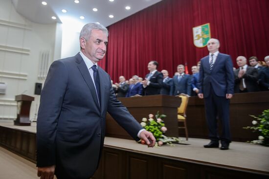 Инаугурация избранного президента Абхазии Рауля Хаджимбы