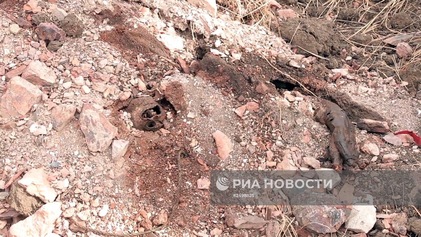Под Донецком найдены захоронения мирных жителей