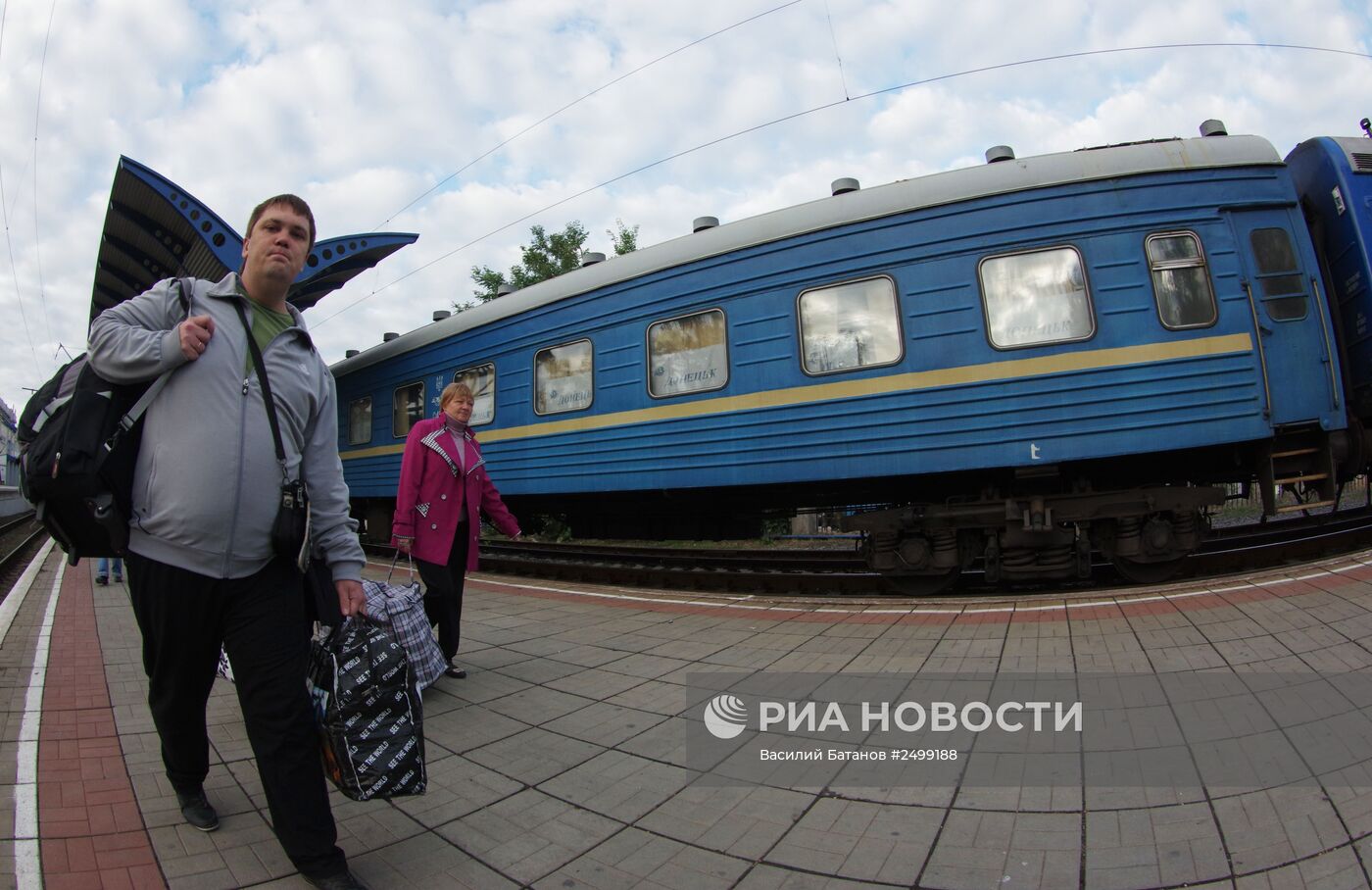 Восстановлено движение пассажирских поездов между Донецком и Севастополем