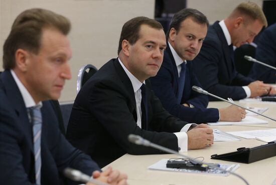 Д.Медведев посетил Московскую школу управления "Сколково"