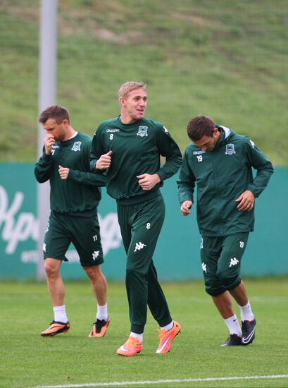 Футбол. Тренирова ФК "Краснодар"