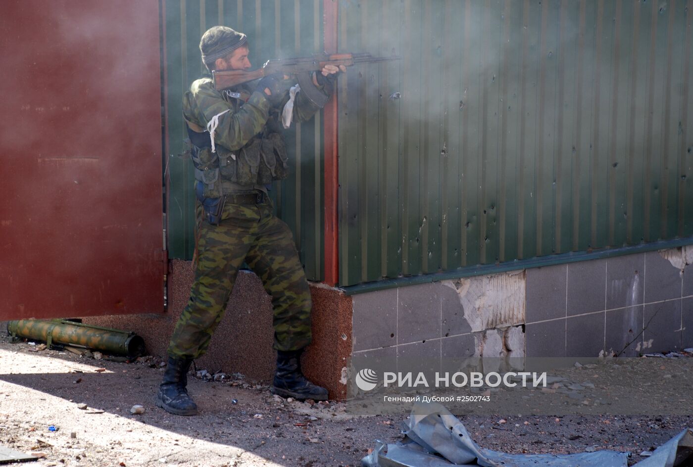Бои в районе аэропорта города Донецка