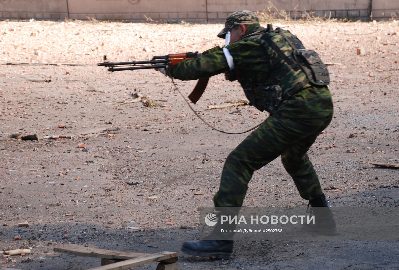 Бои в районе аэропорта города Донецка