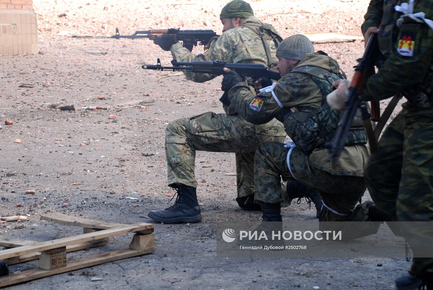 Бои в районе аэропорта города Донецка