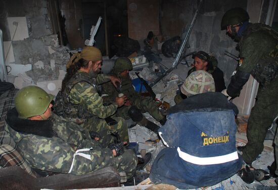 Бои в районе аэропорта города Донецка