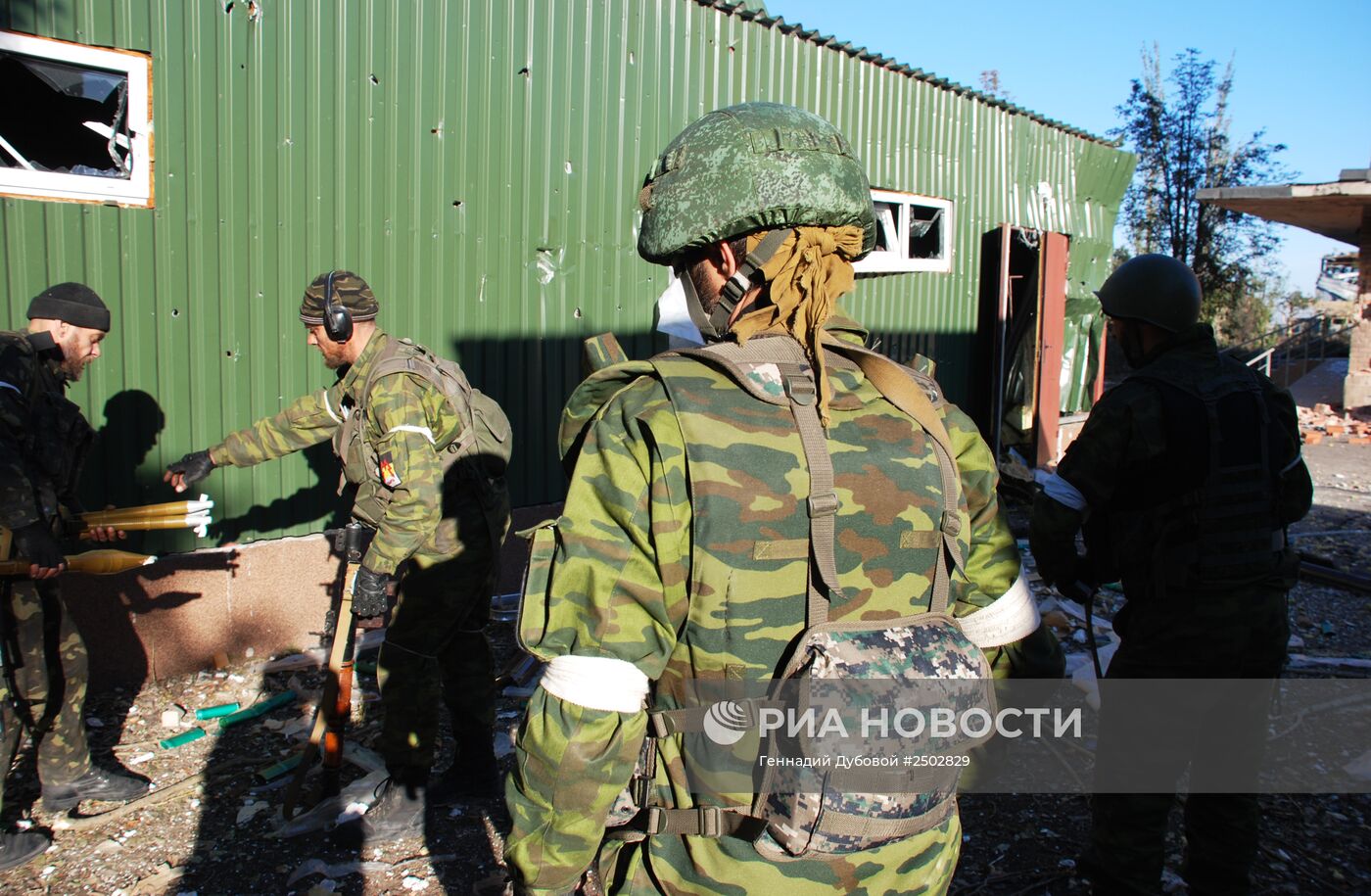 Бои в районе аэропорта города Донецка