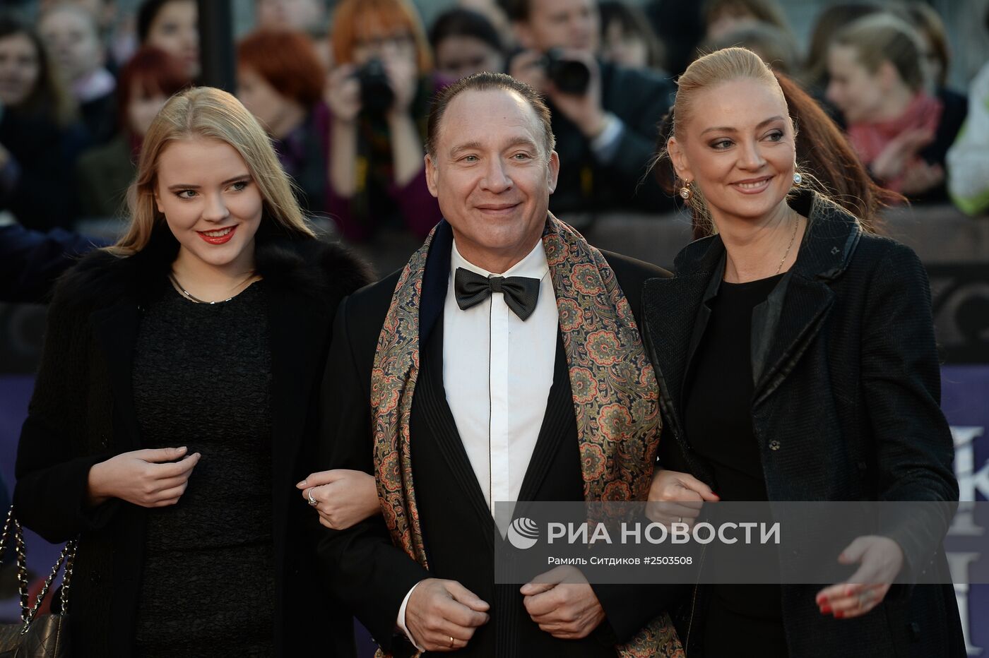 Премьера мюзикла Эндрю Ллойд-Уэббера "Призрак Оперы"