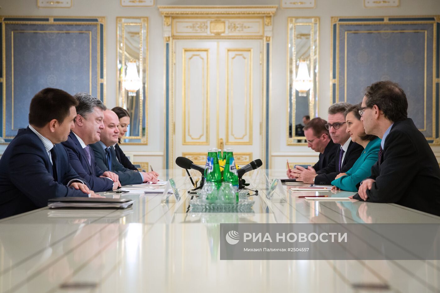 Встреча Петра Порошенко с Викторией Нуланд