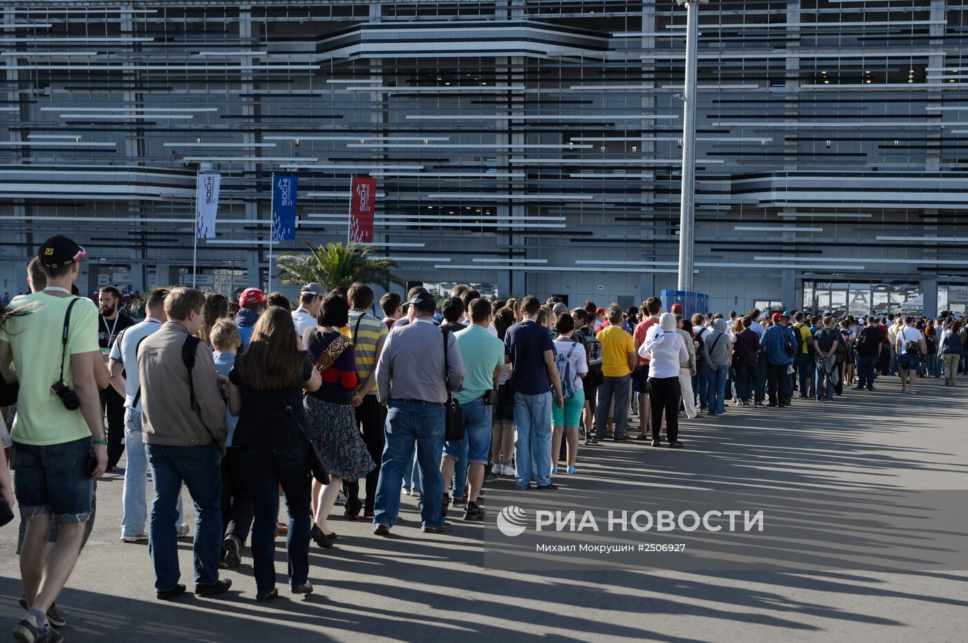 Подготовка к российскому этапу чемпионата мира по кольцевым автогонкам в классе "Формула-1"